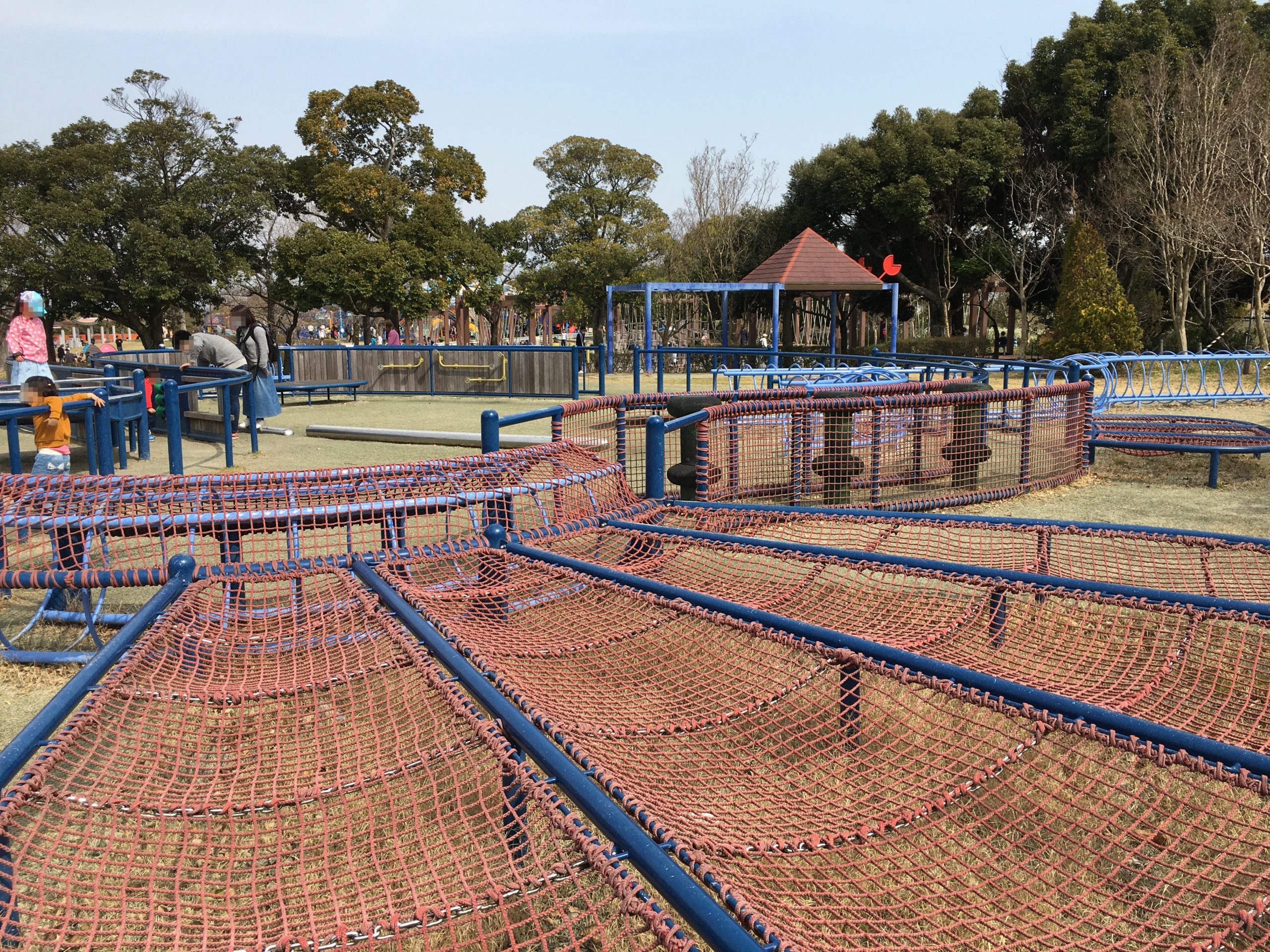 kisosansenkoen-playground-equipment
